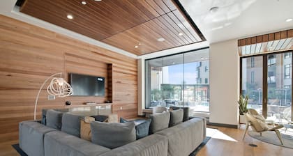 Global Luxury Suites at Mountain View