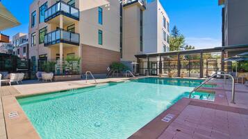 Udendørs pool, liggestole