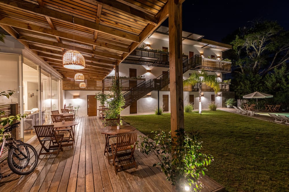 Live Hotel Boutique - Adults Only