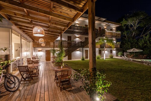 Live Hotel Boutique - Adults Only