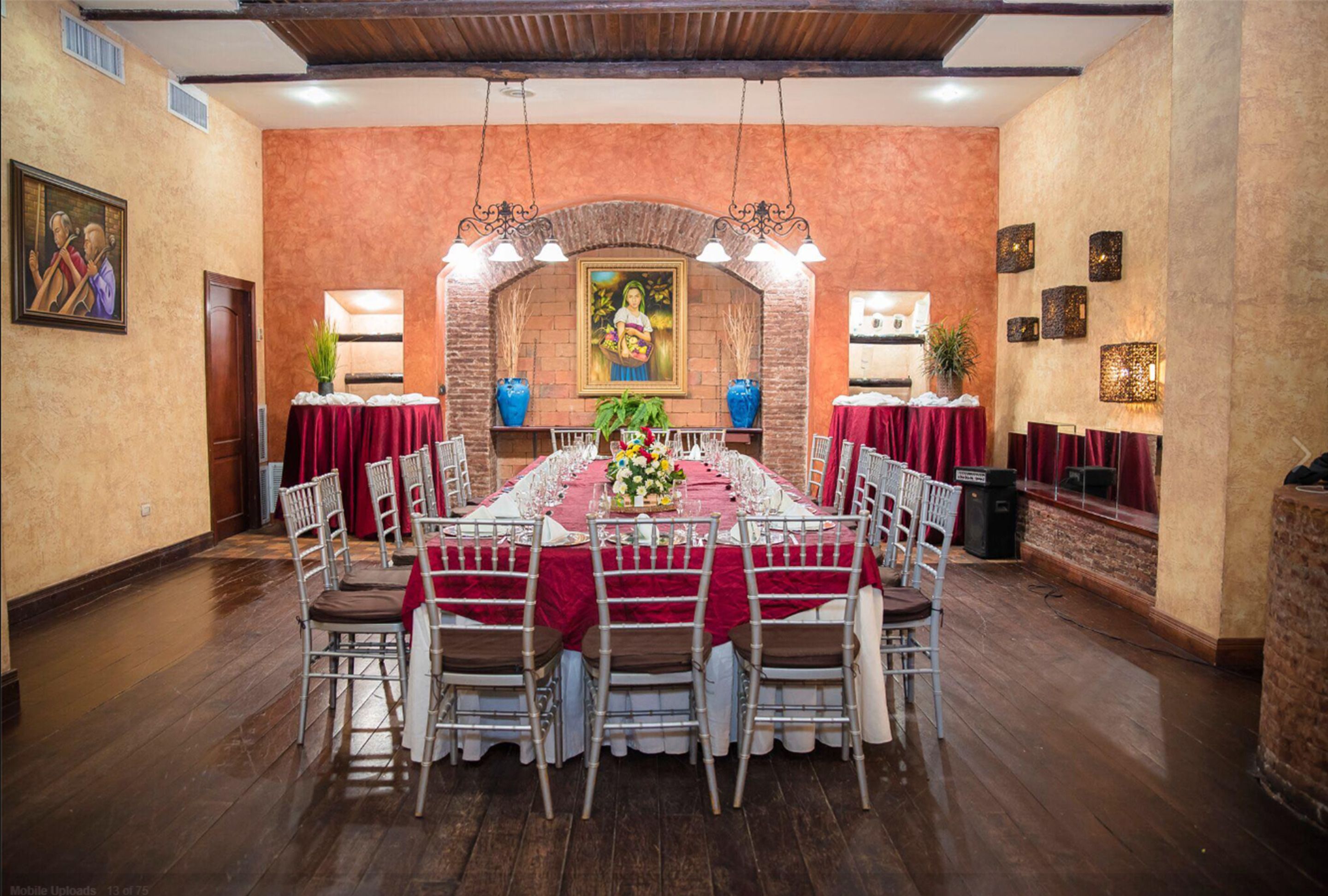 งานแต่งงานในร่ม