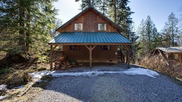 Cabin, 2 Bedrooms | Exterior