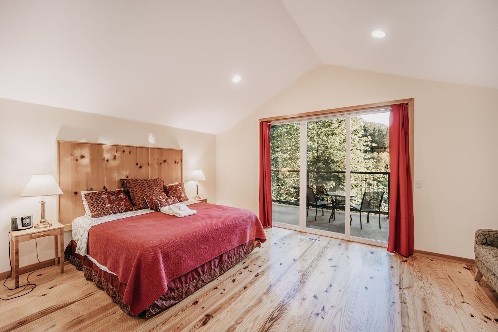 Cabin, 3 Bedrooms | 2 bedrooms, free WiFi