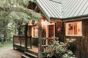 Cabin, 3 Bedrooms | Exterior