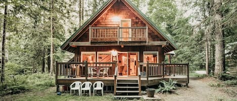 Cabin, 3 Bedrooms | Exterior