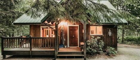 Cabin, 3 Bedrooms | Exterior