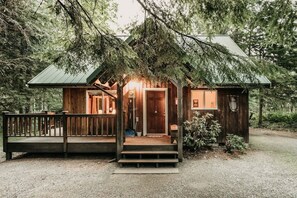 Cabin, 3 Bedrooms | Exterior