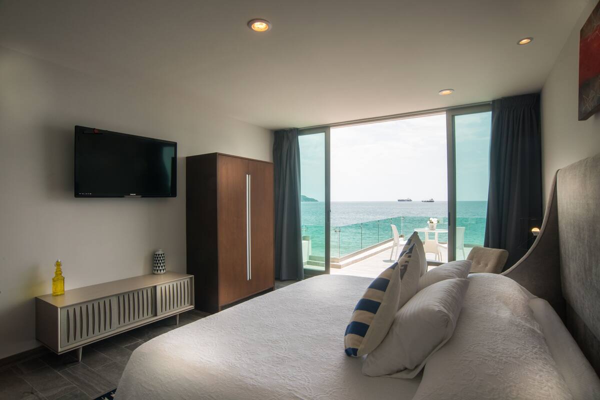 Zimmer, 1 King-Bett, Meerblick, Meerseite