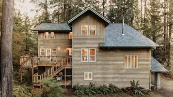 Cabin, 3 Bedrooms | Exterior