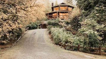 Cabin, 2 Bedrooms | Exterior