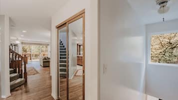 Cabin, 2 Bedrooms | Interior