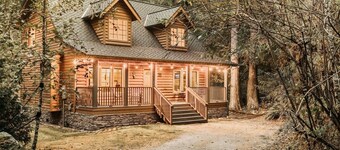 89gs - Hot Tub - Pets Ok - Wifi - Sleeps 4 1 Bedroom Home by RedAwning