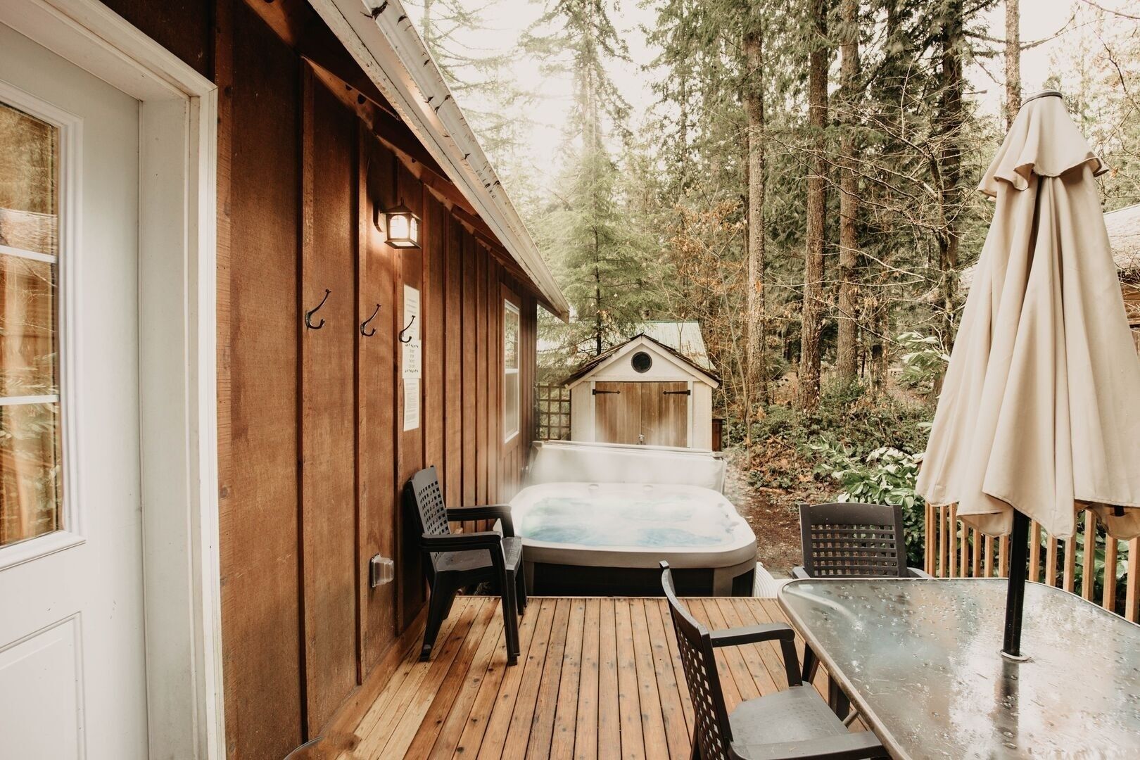 Cabin, 2 Bedrooms | Property grounds