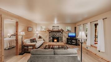 Cabin, 2 Bedrooms | Living area | Fireplace, DVD player