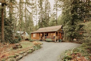 Cabin, 2 Bedrooms | Exterior