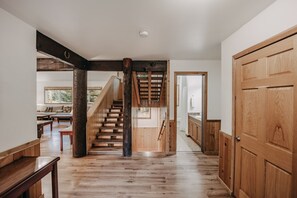 小屋, 多间卧室 | 住宿内部