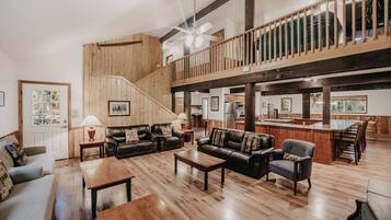 Cabin, Multiple Bedrooms | Living area | Fireplace