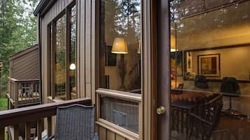 Condo, 2 Bedrooms | View from property