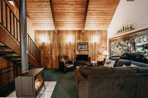 Cabin, 2 Bedrooms | Living area | Fireplace, DVD player