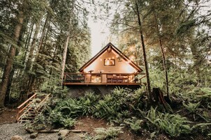 Cabin, 2 Bedrooms | Exterior