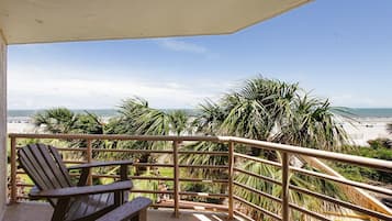 Villa, 3 habitaciones | Balcón