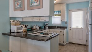 Apartment, Mehrere Betten (Harbor House Unit 11B) | Eigene Küche