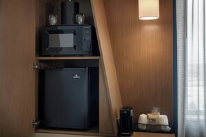In-room safe, desk, iron/ironing board, free cots/infant beds