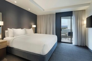 Suite – executive, 1 soverom | Safe på rommet, skrivebord, strykejern/-brett og barnesenger (inkludert)