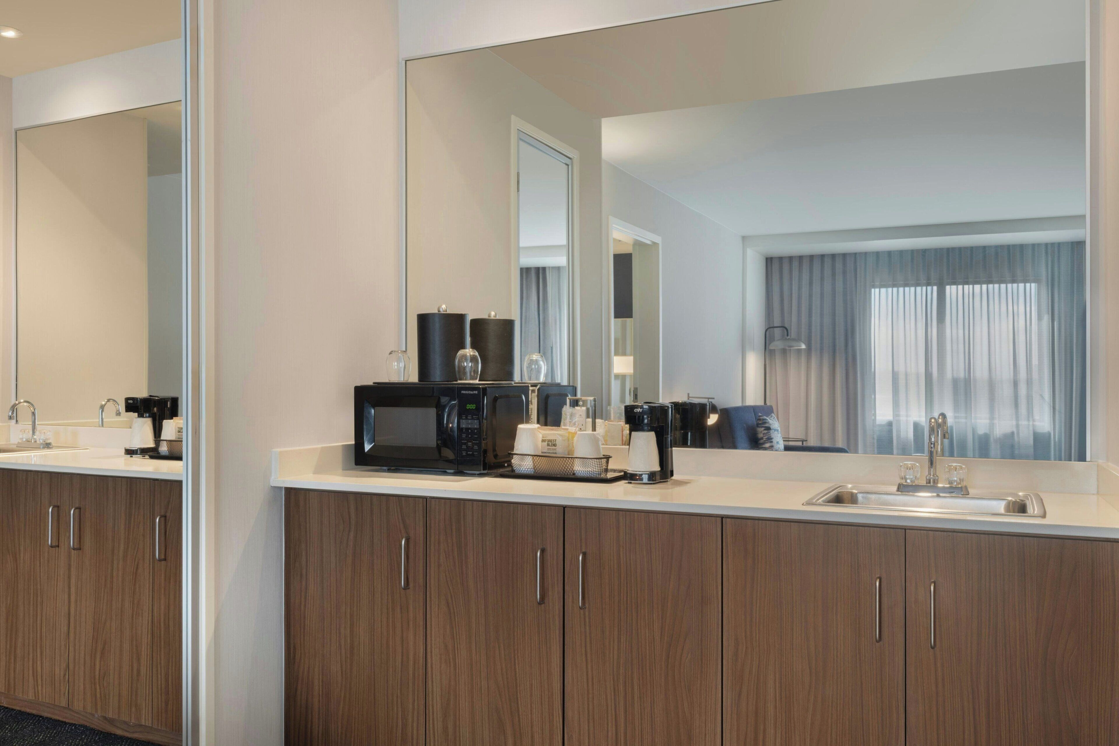 Foto - Courtyard by Marriott Redwood City