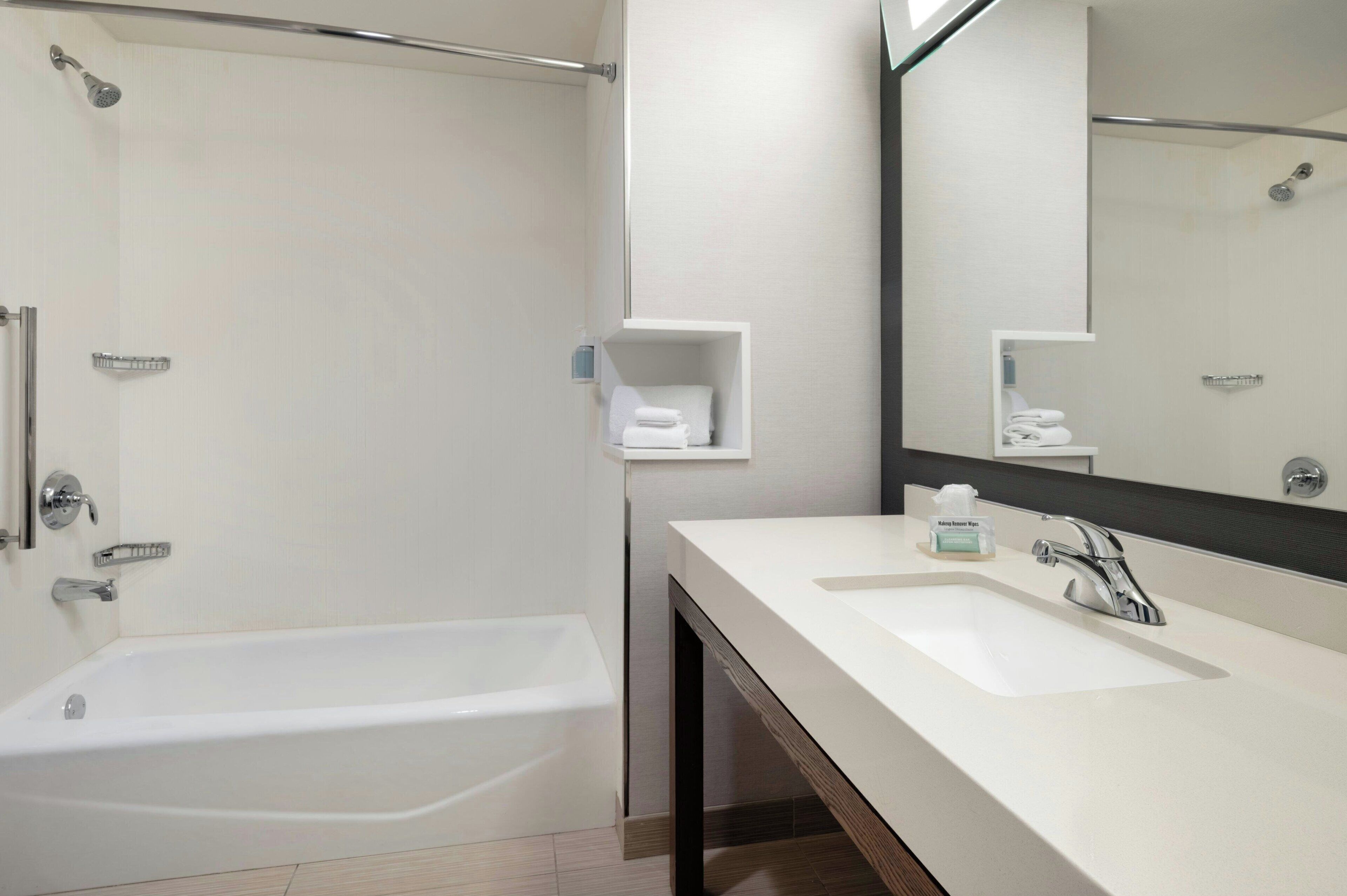 Foto - Courtyard by Marriott Redwood City