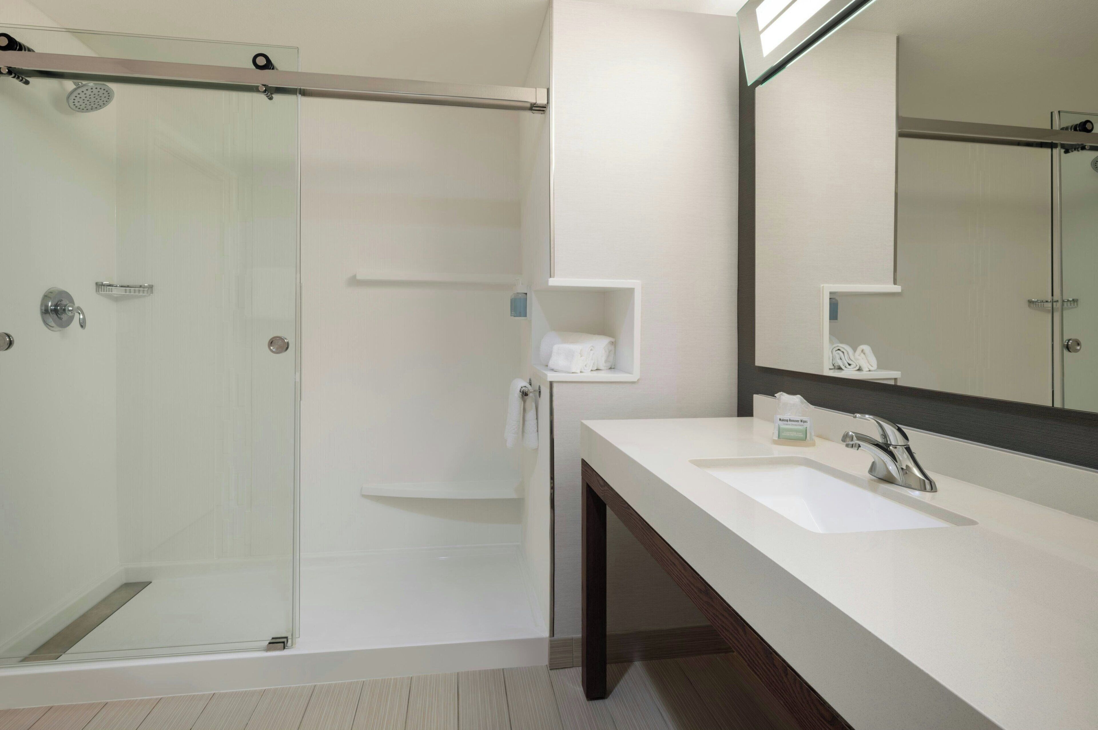 Foto - Courtyard by Marriott Redwood City