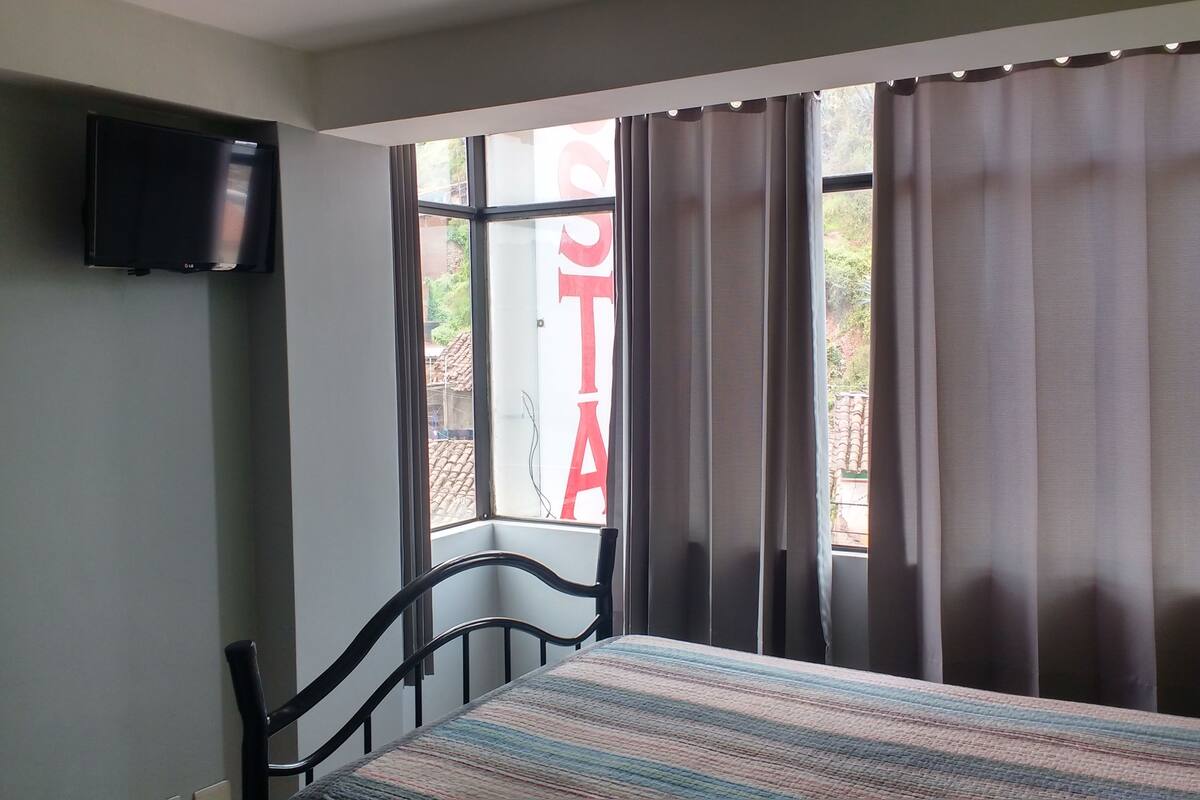 Double Room | Iron/ironing board, rollaway beds, free wired Internet