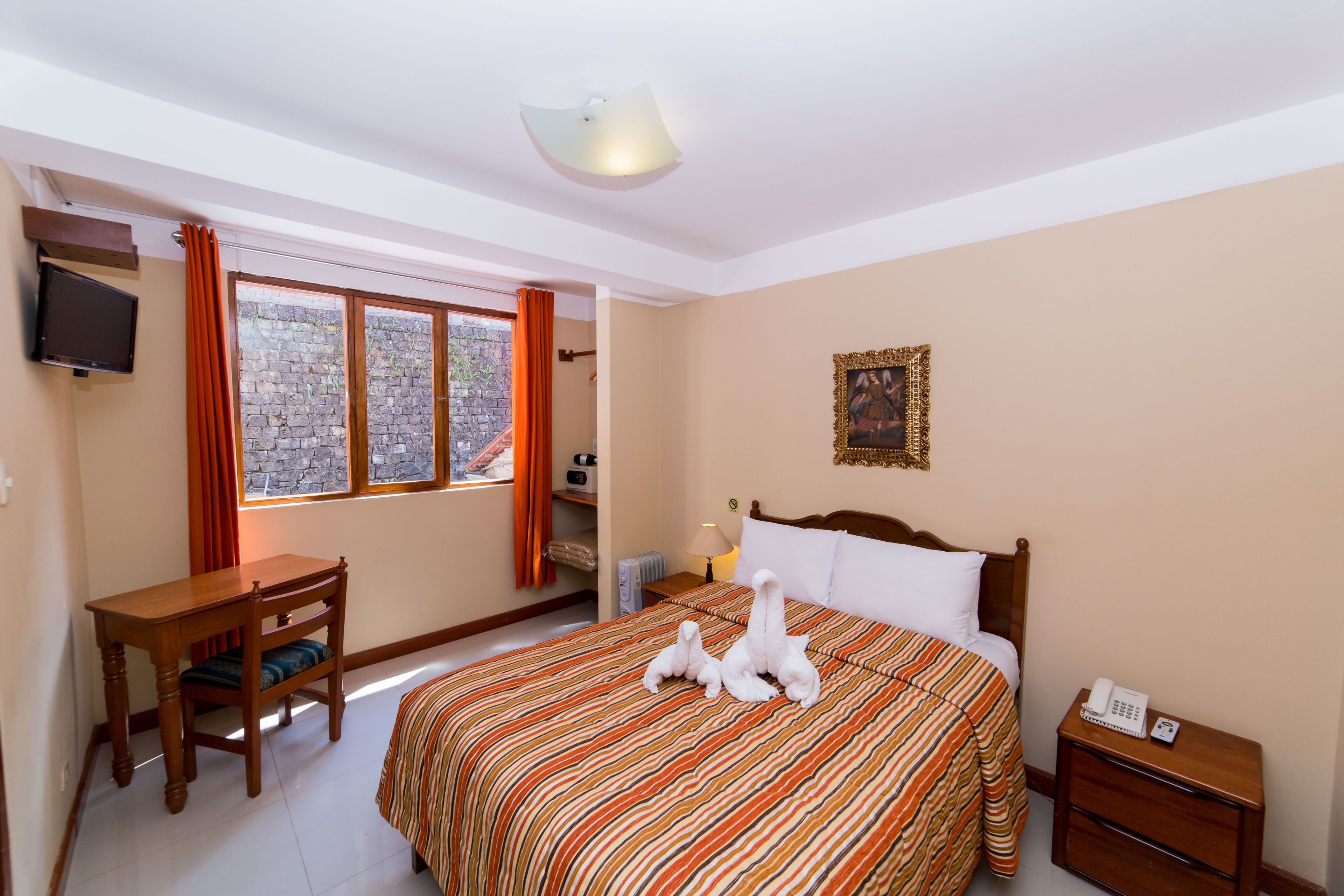 double room | in-room safe, free wifi, bed sheets