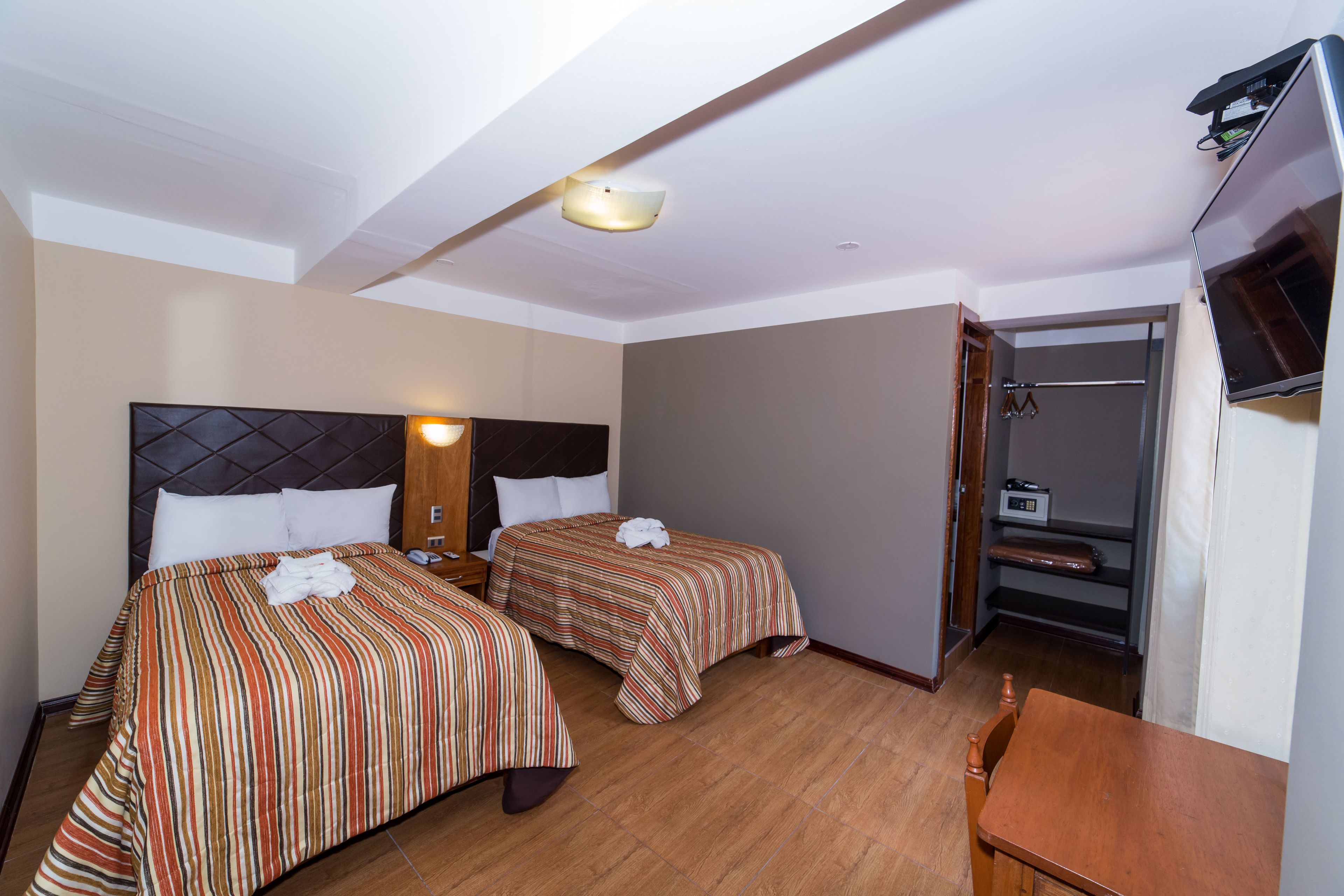 habitacion twin | in-room safe, free wifi, bed sheets