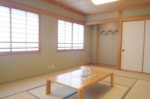 1 habitación, caja de seguridad en la habitación y cunas gratuitas 