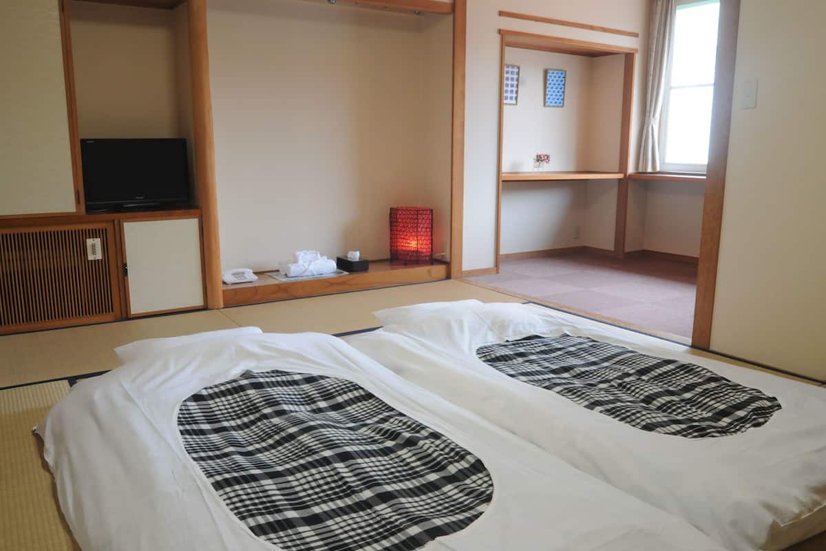 1 bedroom, in-room safe, free cots/infant beds, free WiFi