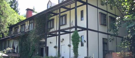 Voorkant van accommodatie