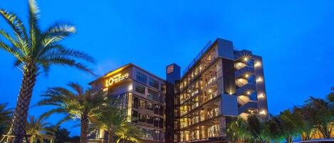 Front of property - evening/night