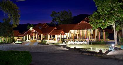 Kaeo Fa Sai Resort