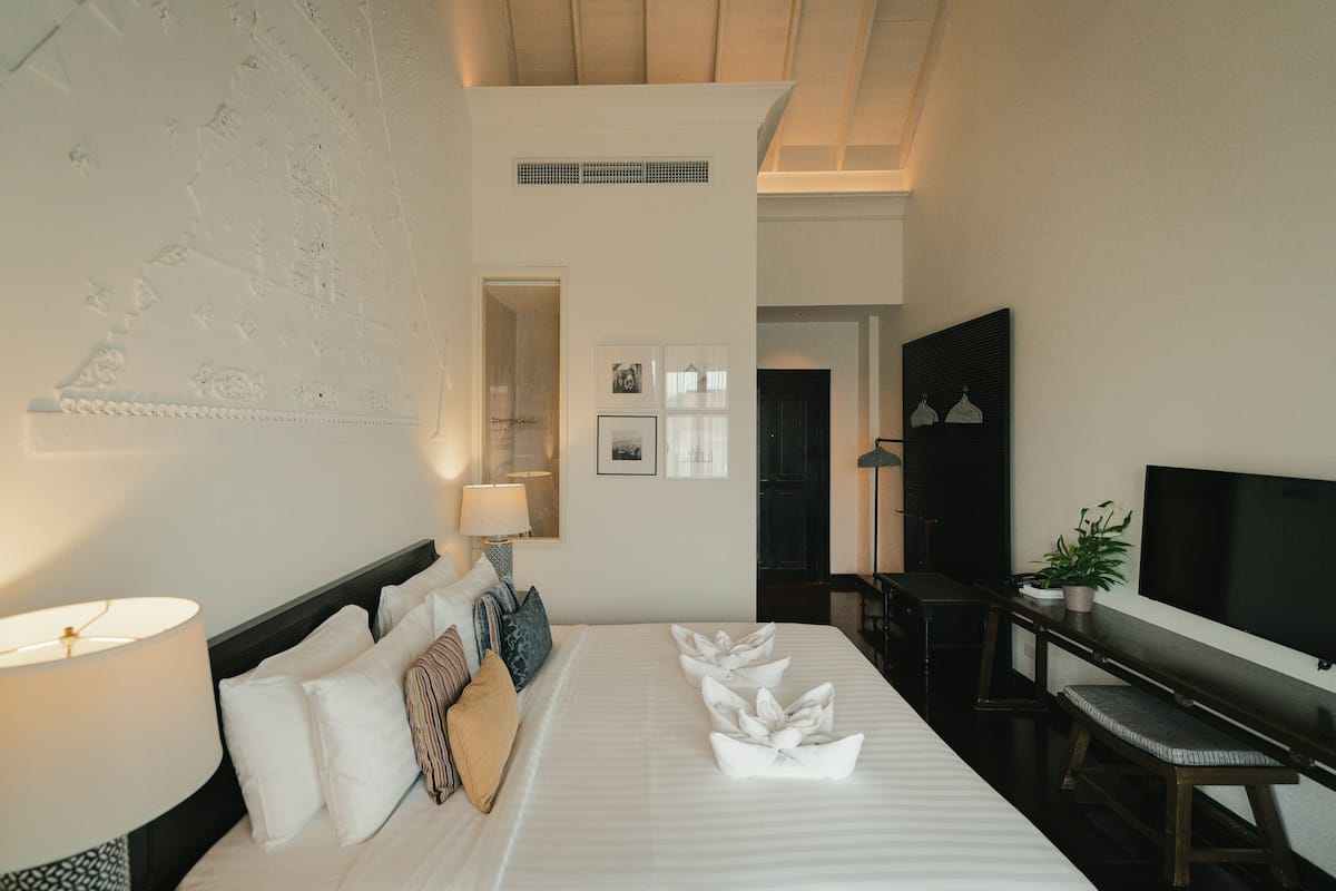 Minibar, in-room safe, desk, blackout drapes