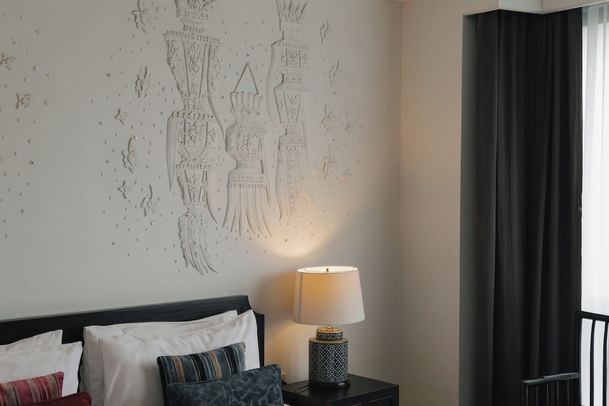 Standard Room | Minibar, in-room safe, desk, blackout drapes