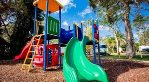 Children’s play area – outdoor