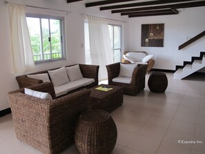 Interior - Seahorse Villa (Puerto Galera)