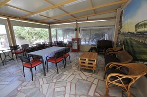 Outdoor dining - Kristi Apartments (Hersonissos)