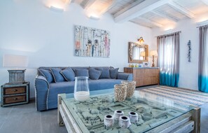 Living room - Aelia Paros Villas (Paros)