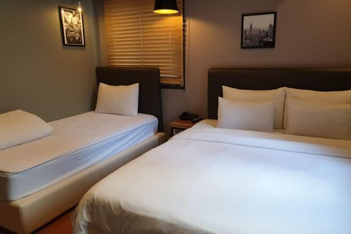 Quartos à prova de som, Wi-Fi de cortesia, roupa de cama
