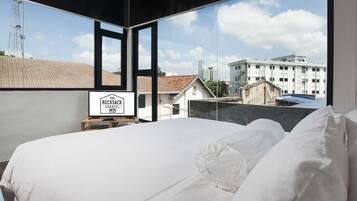 Pengeskab på værelset, strygejern/strygebræt, gratis Wi-Fi, sengetøj