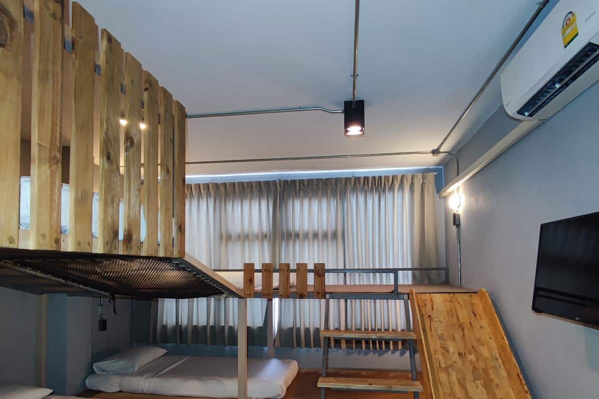 Coffres-forts dans les chambres, rideaux occultants, Wi-Fi gratuit