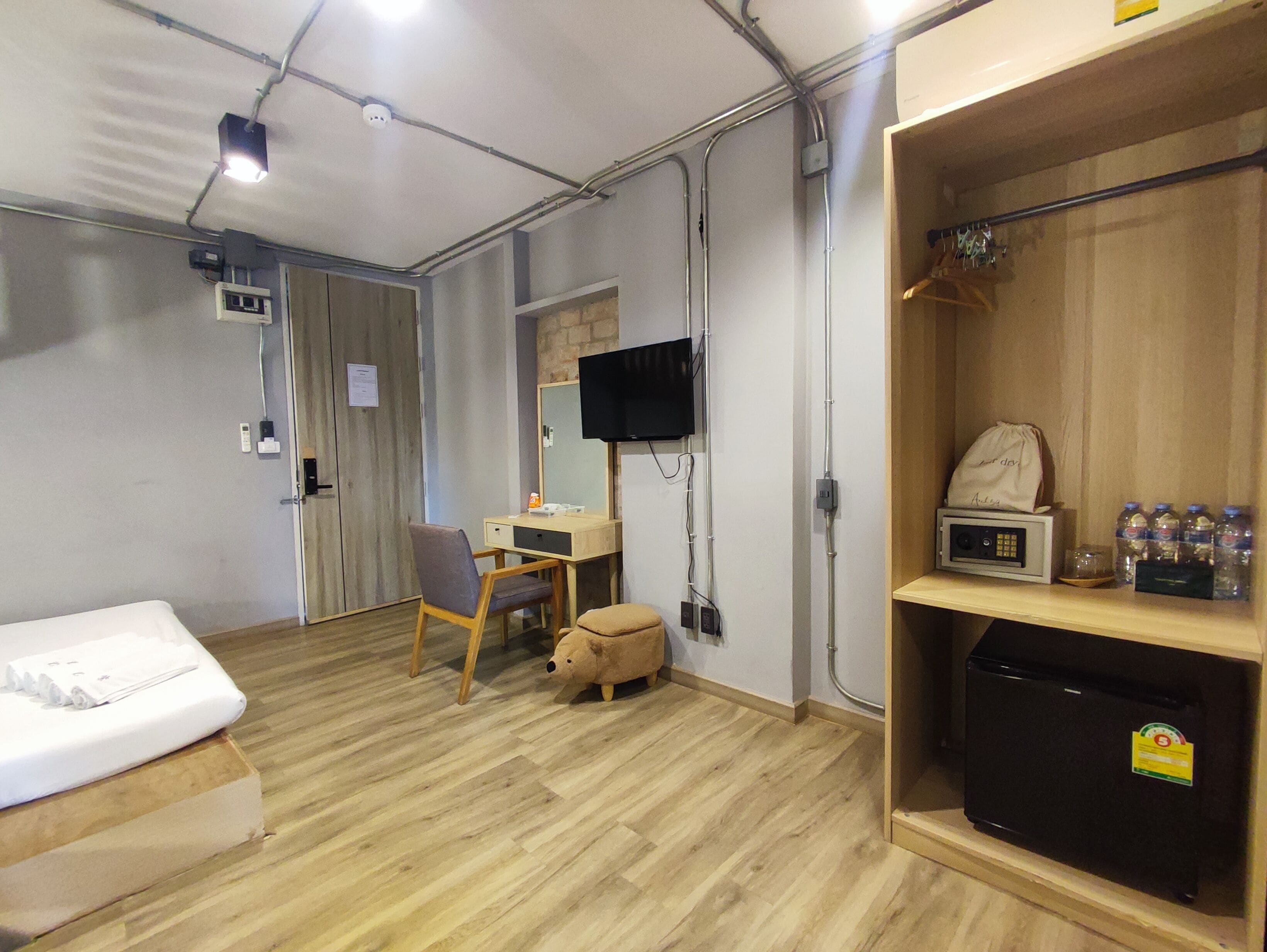 Coffres-forts dans les chambres, rideaux occultants, Wi-Fi gratuit