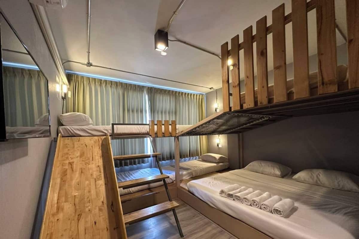 Coffres-forts dans les chambres, rideaux occultants, Wi-Fi gratuit